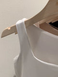 White Sling Vest Women's Suit With Cover, Breast Wide Shoulder Straps, Sleeveless T-Shirt, Square Collar, Bottom Top, Summer Outside.