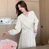 Znbbw Women's long sleeves Knitted Crossover design V-neck Women's sweater