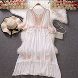 Znbbw Spring Summer Ethnic Style Waist Slim Embroidery O-neck Dress Female Red Seaside Holiday Bohemian Dress Women GD699