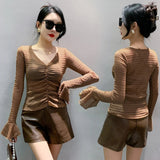 Znbbw V-neck Jacquard Flare Long Sleeve T-shirt Women's See Throught Pleated Cropped Slim Fit T Shirts Tops BH1906