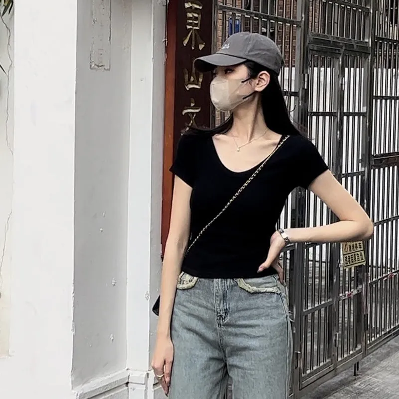 Solid Color V-Neck Straight Shoulder T-Shirt Women's Short-Sleeved Slimming Style Summer New Exposed Collarbone Blouse - Image 7