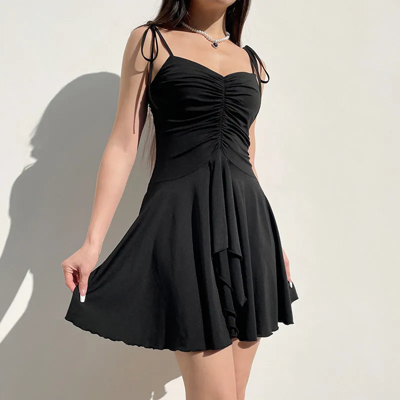 Sweet Maiden Fold Design V-Collar Halter Waist Dress Ins Trend Age-Reducing Little Black Dress 2024 Styles - Image 2