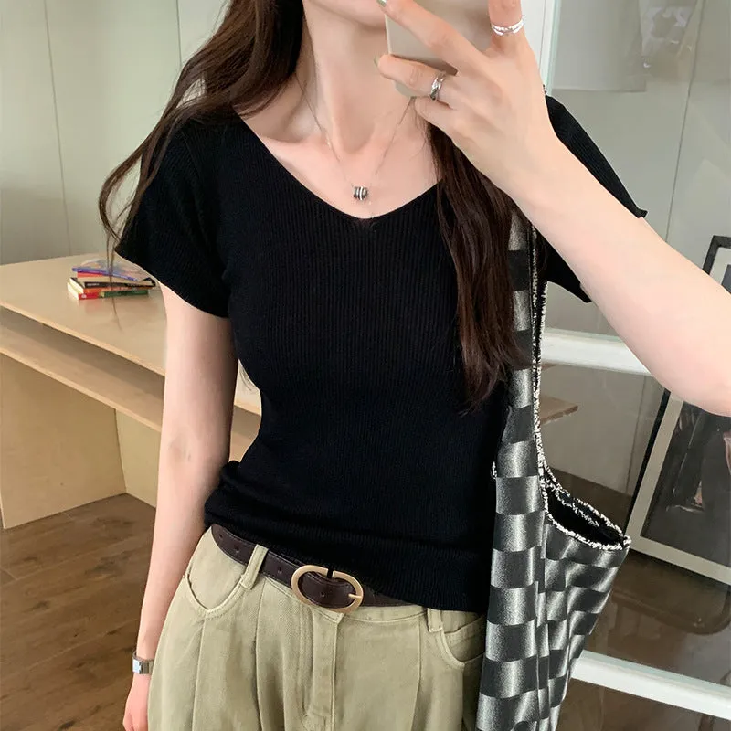 Pure Pink V-Collar Ice Silk Knitted Short-Sleeved T-Shirt Women's New Summer Design Thin Slim Bottomed Blouse - Image 2