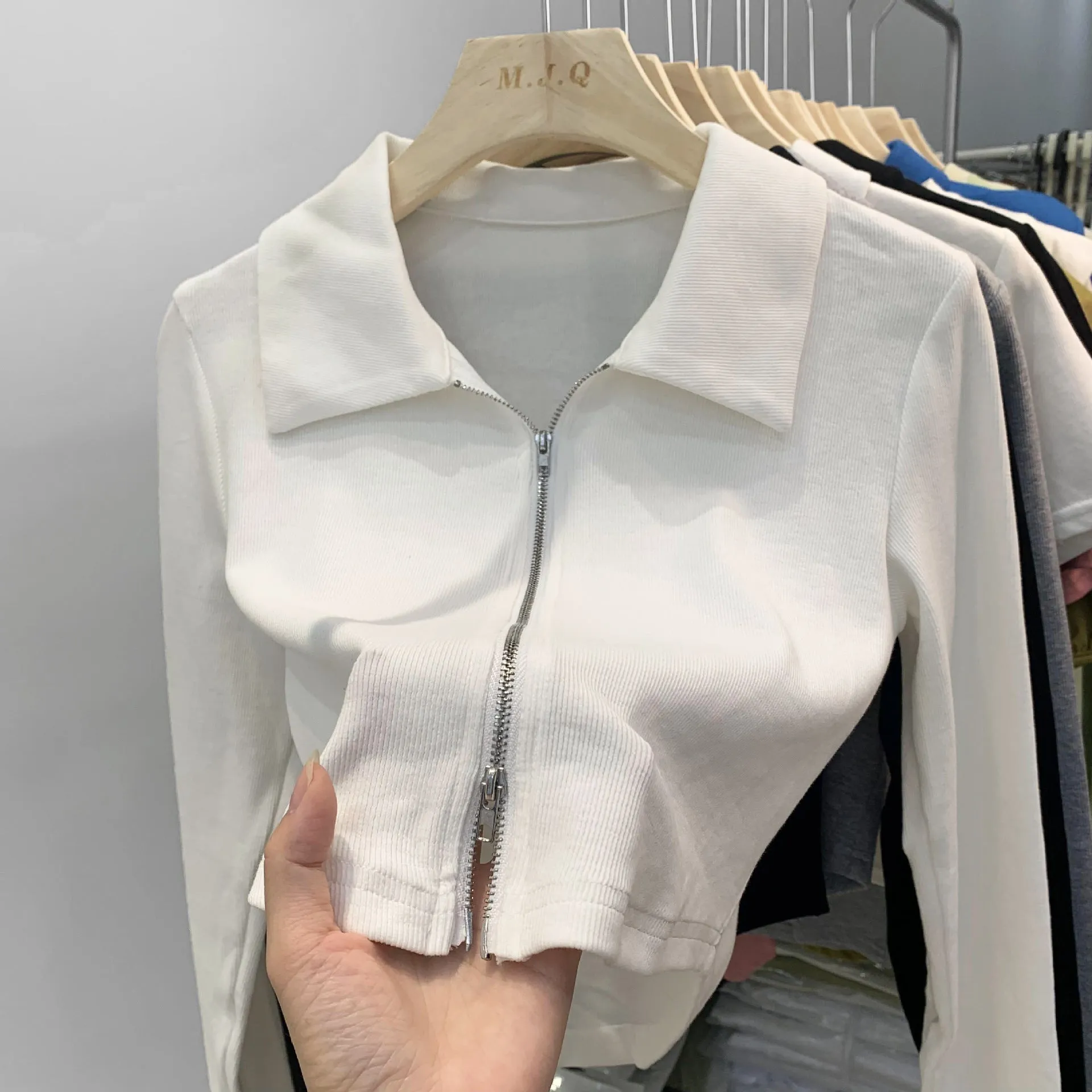 European Design Sense Niche Double Zipper Polo Collar Jacket Women's Early Autumn New Threaded Short Top Knitted Cardigan - Image 7