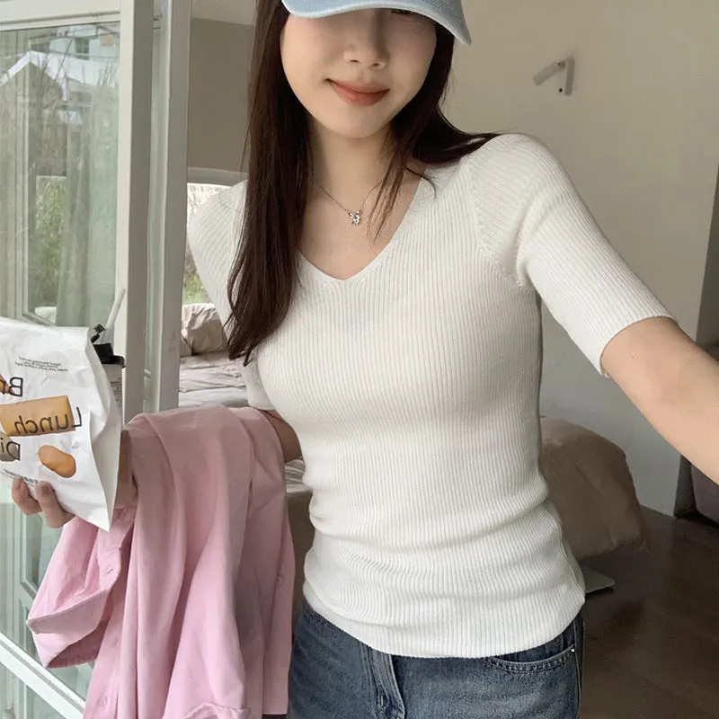 V-Neck Slim Short-Sleeved Sweater Women's Spring And Summer New Thin Medium-Sleeved T-Shirt Five-Cent Sleeve Blouse - Image 7