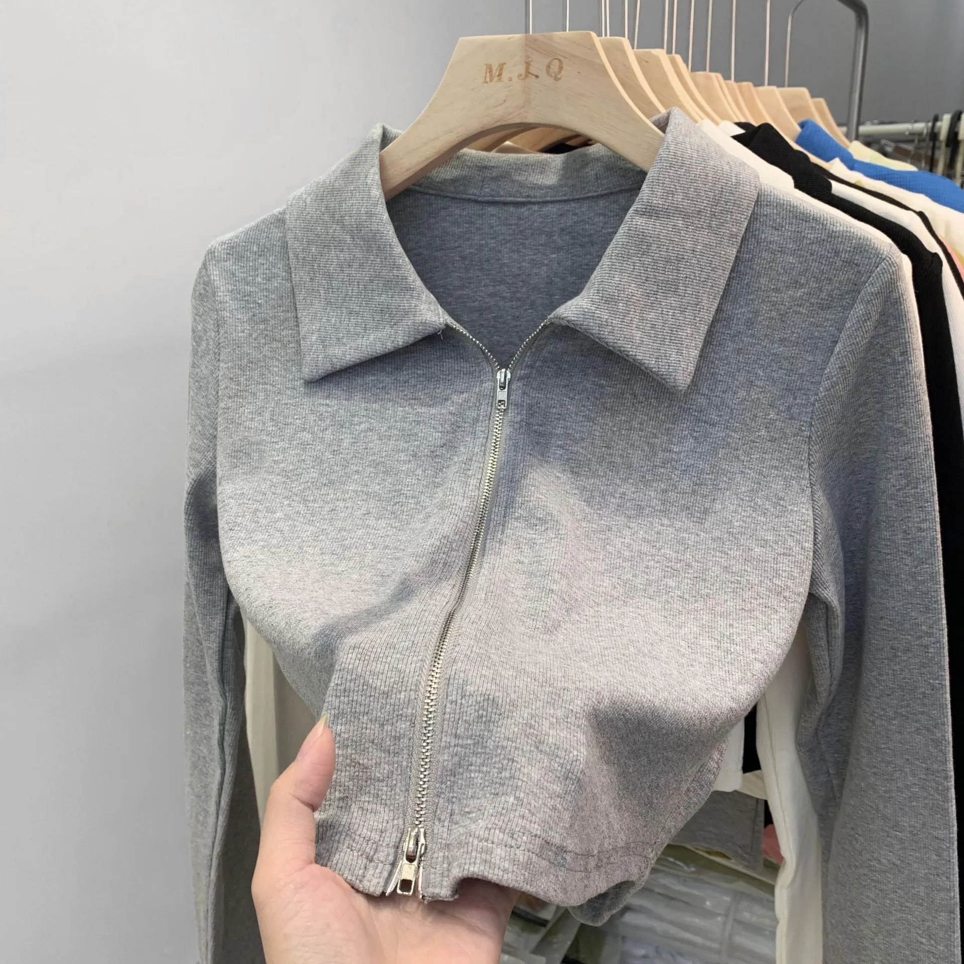 European Design Sense Niche Double Zipper Polo Collar Jacket Women's Early Autumn New Threaded Short Top Knitted Cardigan - Image 8