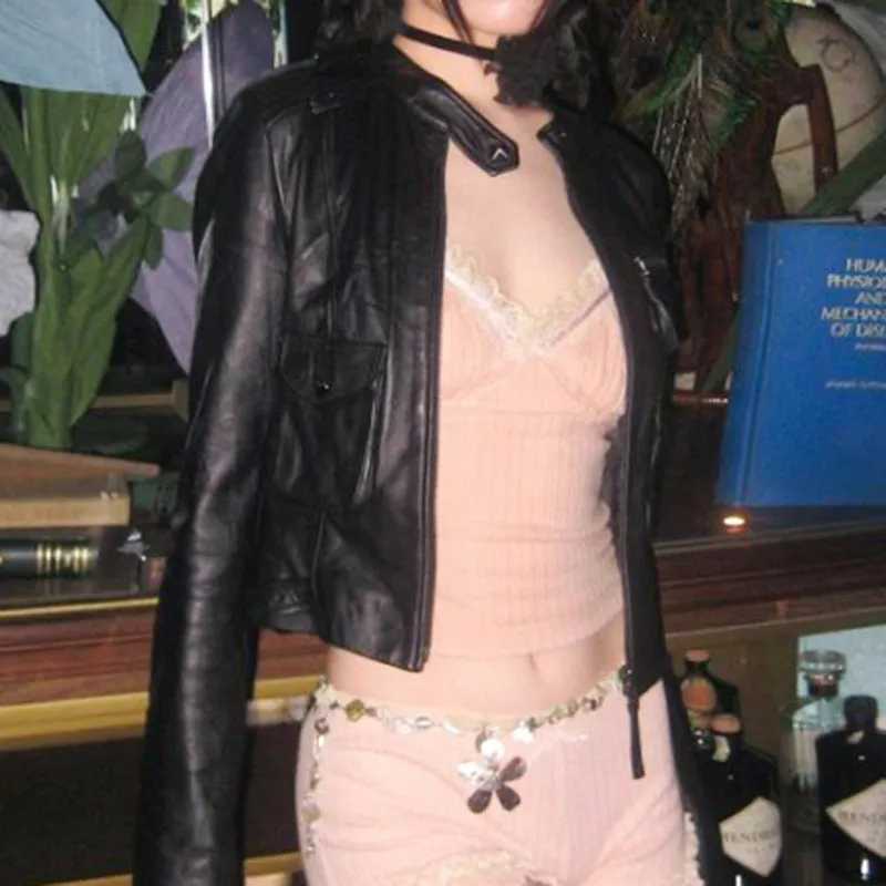 Pure Lace Splicing Chest Type Skinny Thread Knitted Blouse 2025 Square Neckline Lace Spicy T-Shirt Girl - Image 2