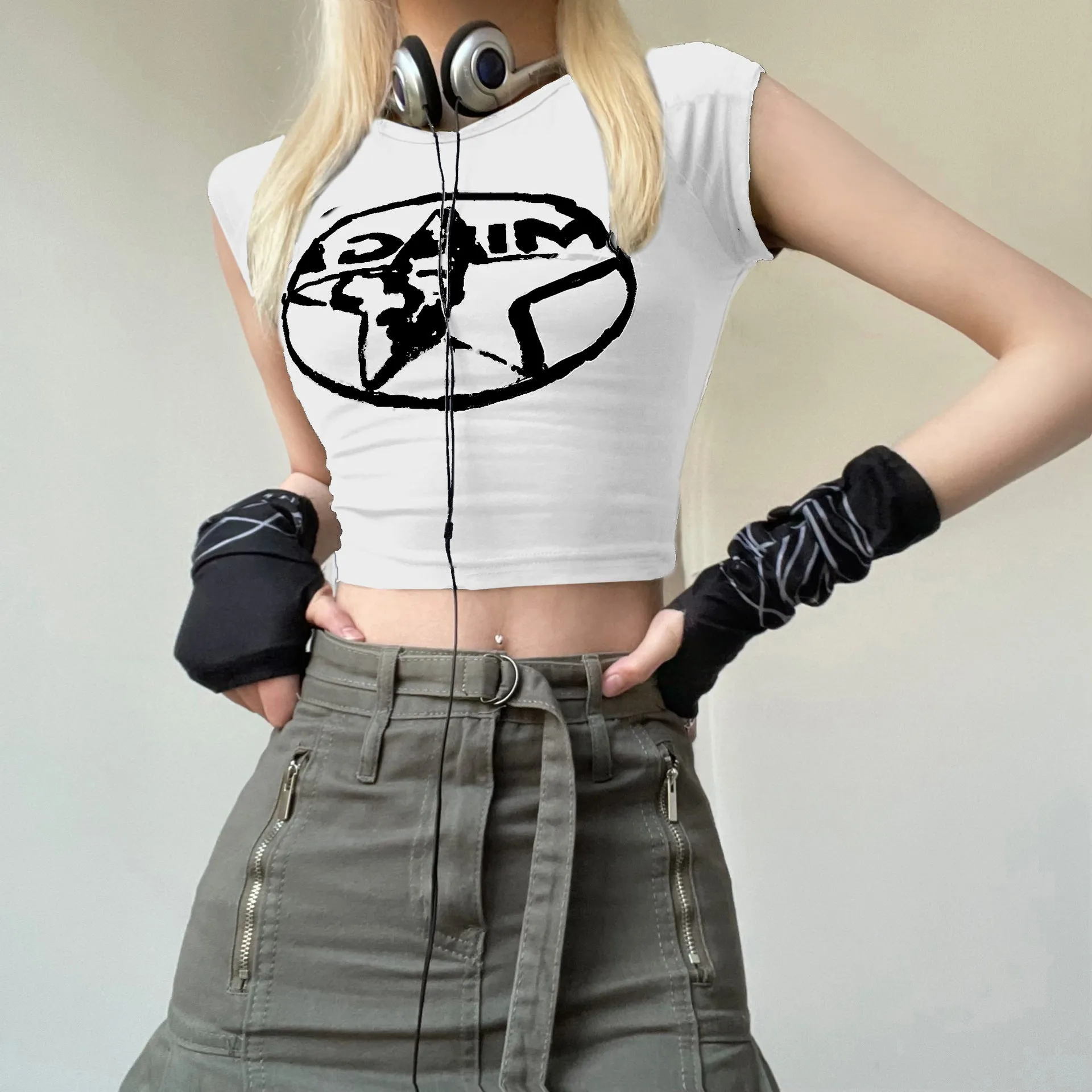 2024 Spring / Summer Women's Fashion Street Trend Hot Girl Star Printed Short-Sleeved Slim T-Shirt - Image 5