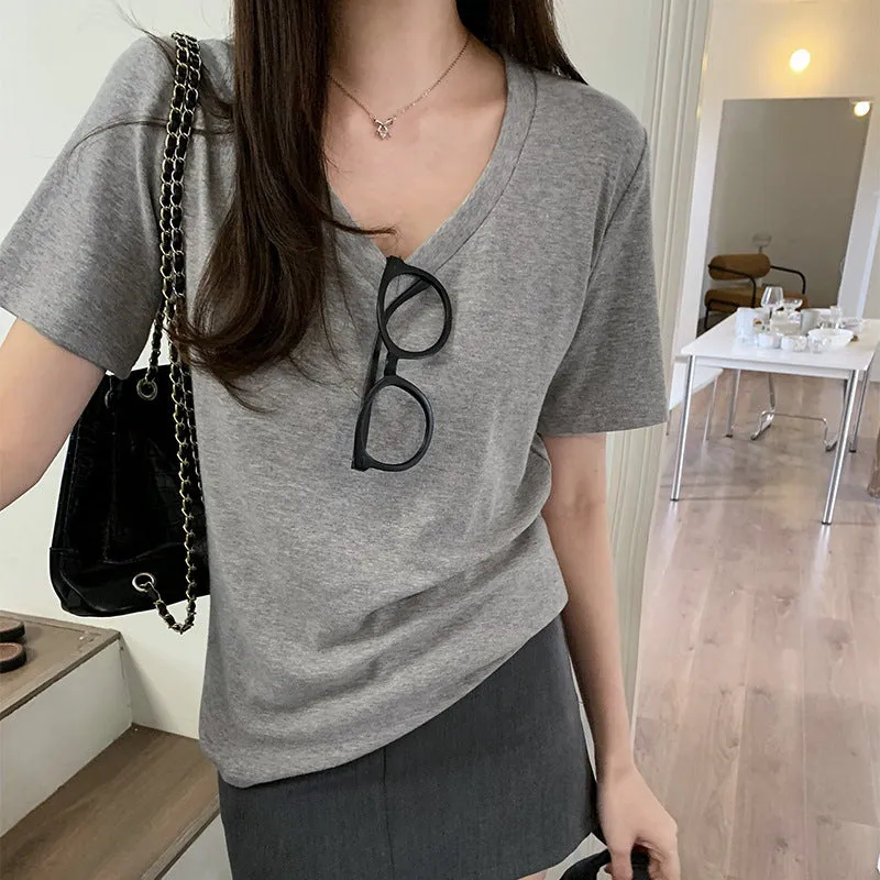 Basic White V-Collar Casual Short-Sleeved T-Shirt Women's New Summer Design Niche Shoulder Blouse - Image 8