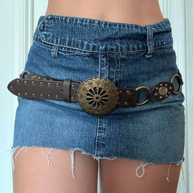 Vintage Metal Buckle Sunflower Small Design Leather Belt 2024 New Fashion Accessories - Image 4