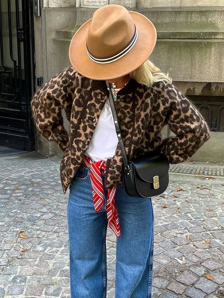 Znbbw Women's Casual Plush Shawl Collar Long Sleeved Leopard Print Jacket Fashion Single Breasted Overcoat Autumn/Winter Lady Outwear - Image 4