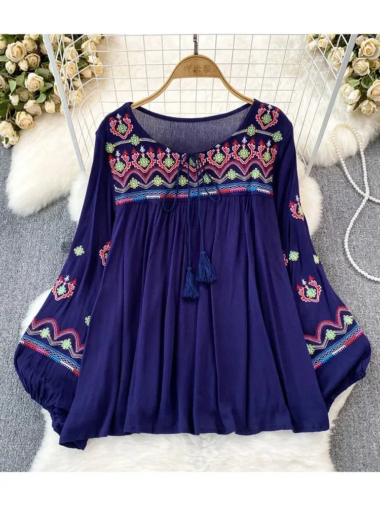 Znbbw Women Spring Embroidery Blouse Flower Vintage Ethnic Lantern Long Sleeved O-Neck Loose Cotton Linen Shirt Casual Top D5082 - Image 2