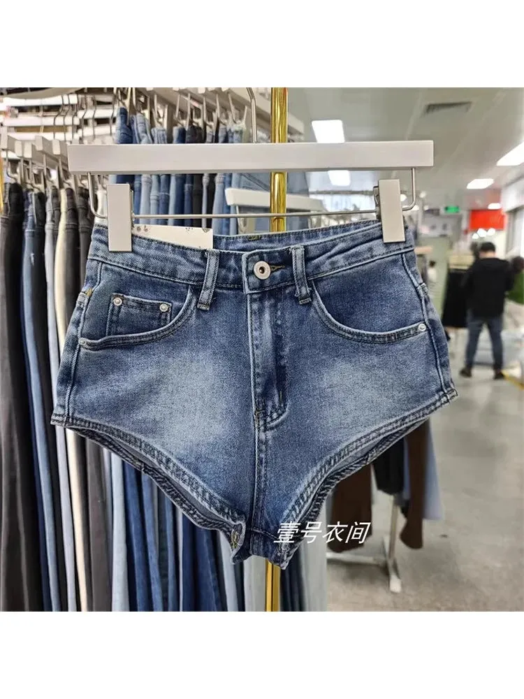 Znbbw Women's Ligtht Blue Denim Shorts Streetwear Y2k Mini Short Pants Harajuku Korean Vintage High Waist Shorts Jeans 2000s Clothes - Image 6