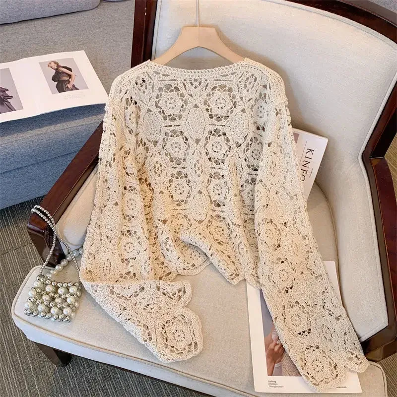Znbbw and Autumn New Hollow Lace Knitted Cardigan Coat Women's French Holiday Style Hook Flower Sunscreen Summer Shawl - Image 3
