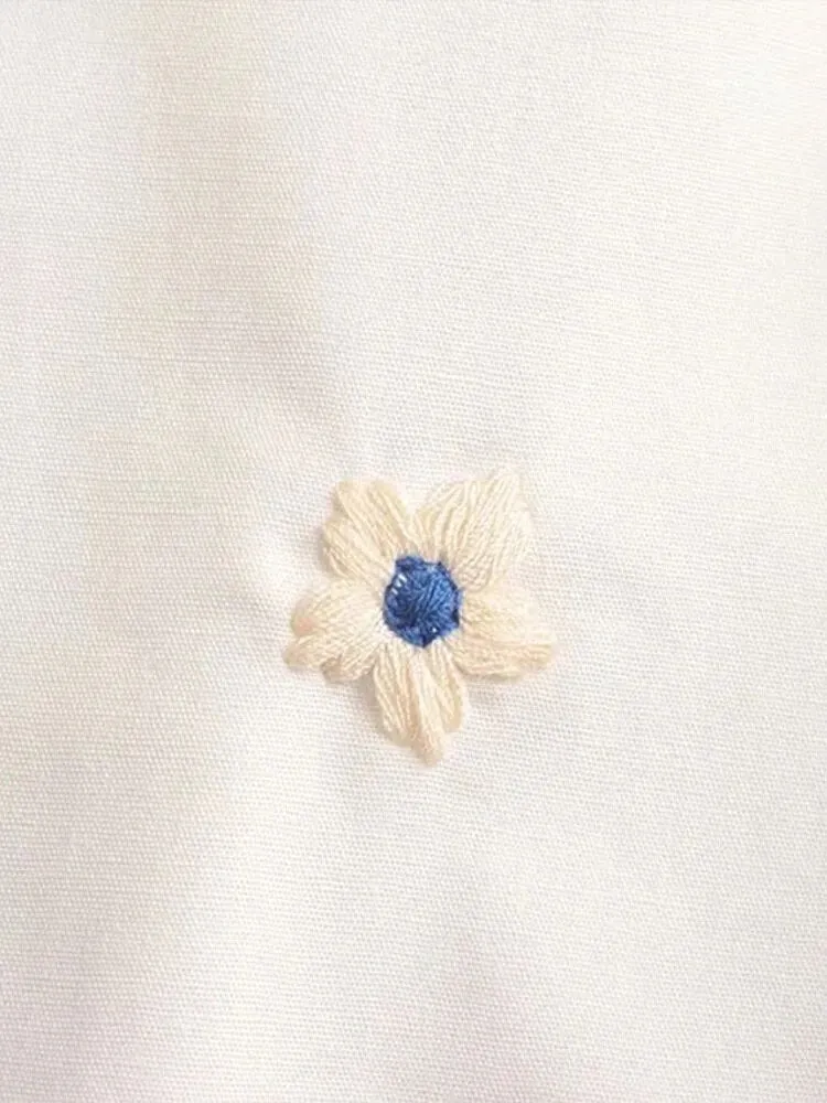 Znbbw ZBZA 2023 Sweet Fashion Floral Embroidery Cropped Blouses Vintage Puff Sleeve Hollow Out Female Shirts Chic Tops 202303 - Image 3