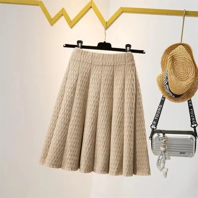 Znbbw and Winter High Waist Knitted Half Skirt Women Versatile A-line Skirt Pleated Skirt Wearing Short Skirt Outside Women - Image 2