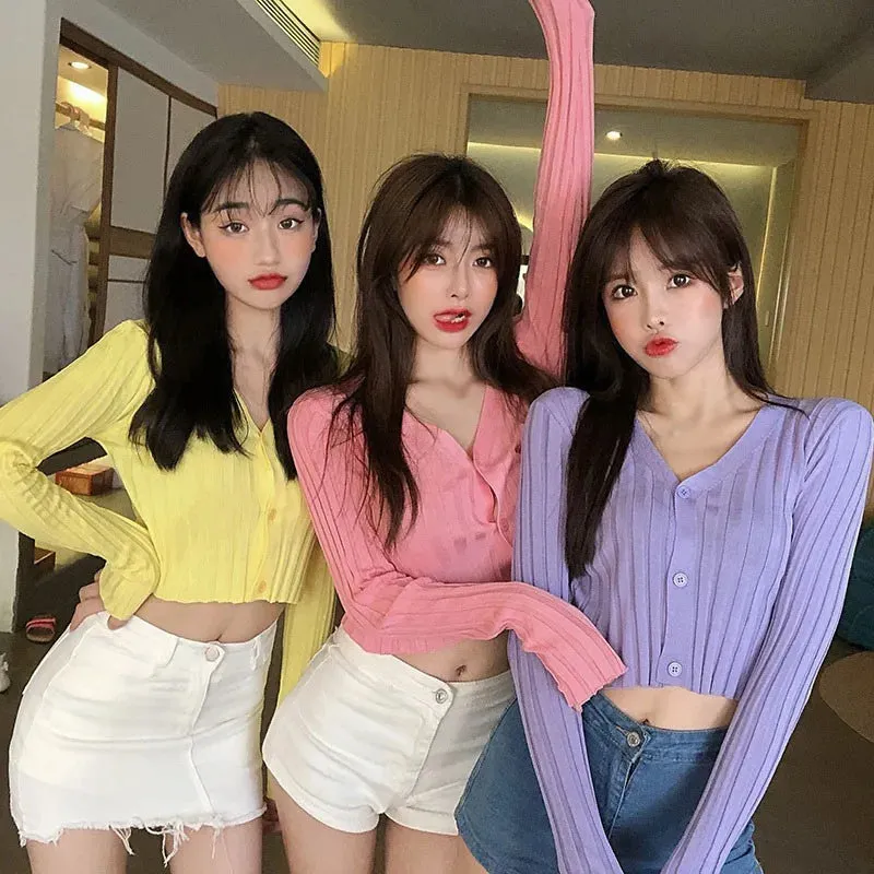 Znbbw Women's V-neck Thin Top Sunscreen Button Knitted Cardigan Short Slim Fitting Long Sleeved Cardigan - Image 6