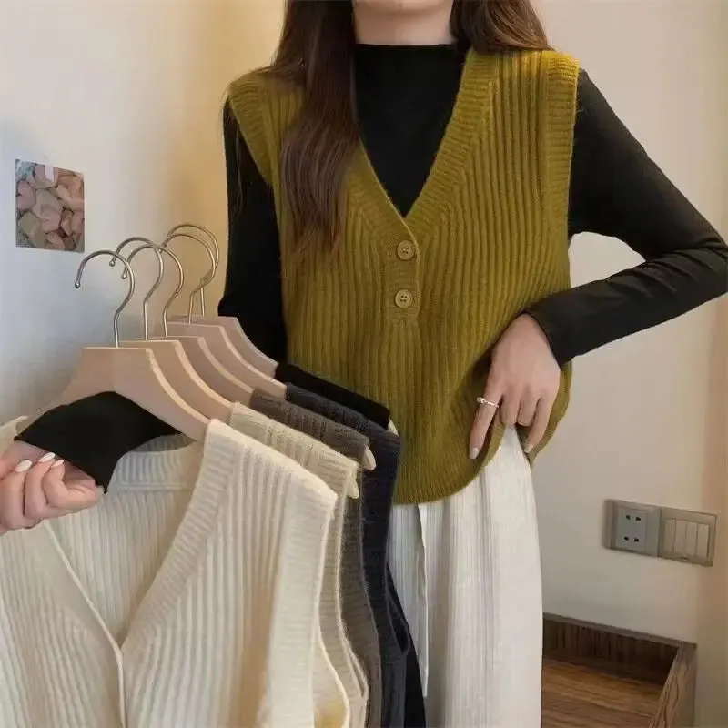 Znbbw Knitted Vest for Women's Spring and Autumn Design Sleeveless V-neck Sweater Japanese Style Is Lazy and Retro - Image 3