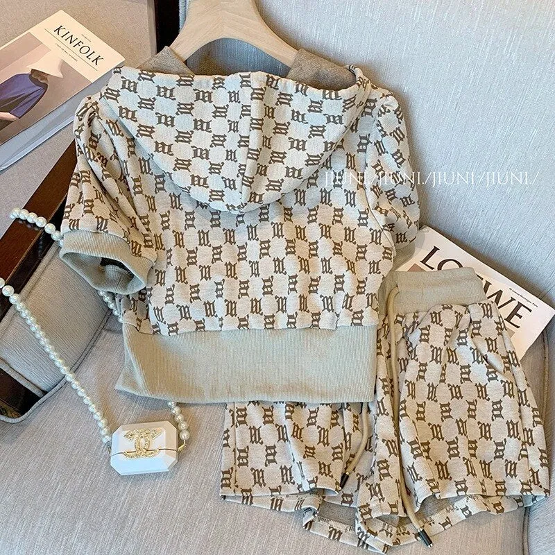 znbbw Women's New 2 Piece Suit Short Sleeve Cropped Hooded Tops +Elastic Waist Shorts Casual High Street Vintage 2 pecs Set Outsuits - Image 3