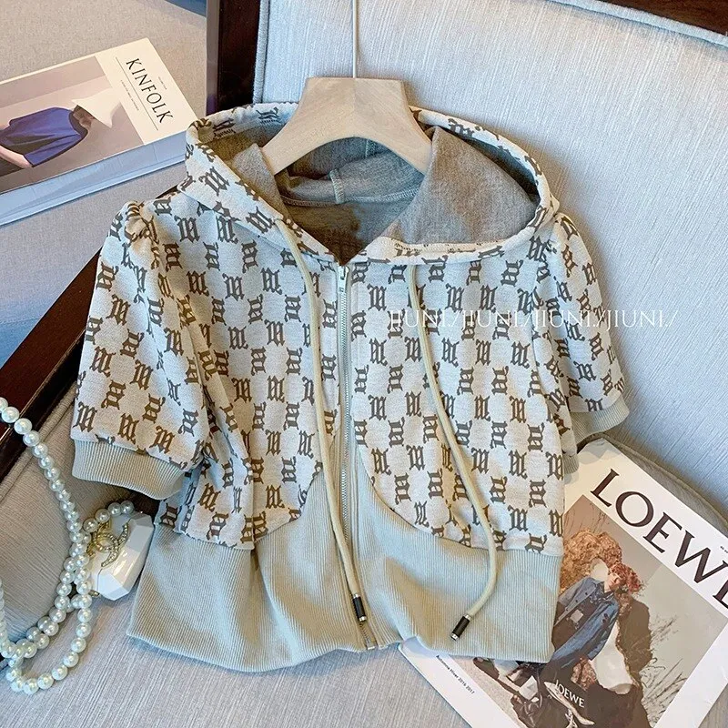 znbbw Women's New 2 Piece Suit Short Sleeve Cropped Hooded Tops +Elastic Waist Shorts Casual High Street Vintage 2 pecs Set Outsuits - Image 2