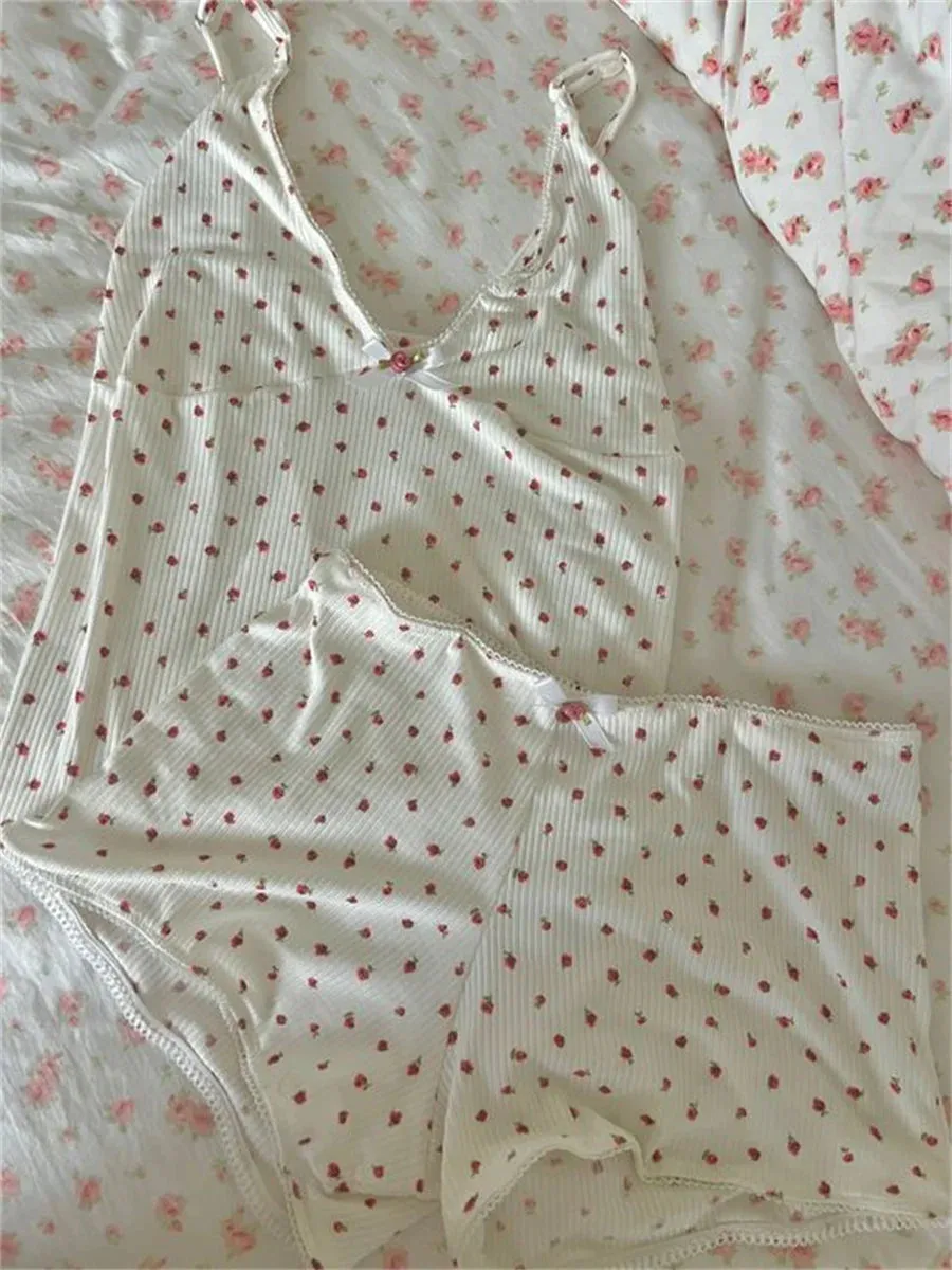 Znbbw Women Y2k Cute Pajama Short Set Lace Trim Flower Print Sleeveless V-neck Camisole with Shorts Sleepwear Loungewear 2000s Clothes - Image 4