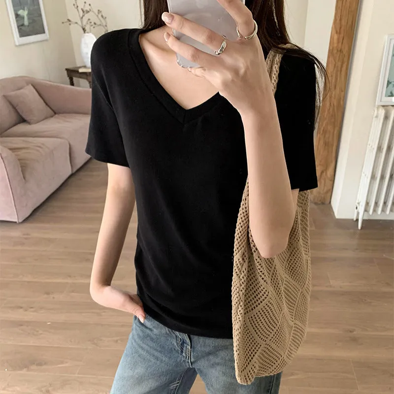 Basic White V-Collar Casual Short-Sleeved T-Shirt Women's New Summer Design Niche Shoulder Blouse