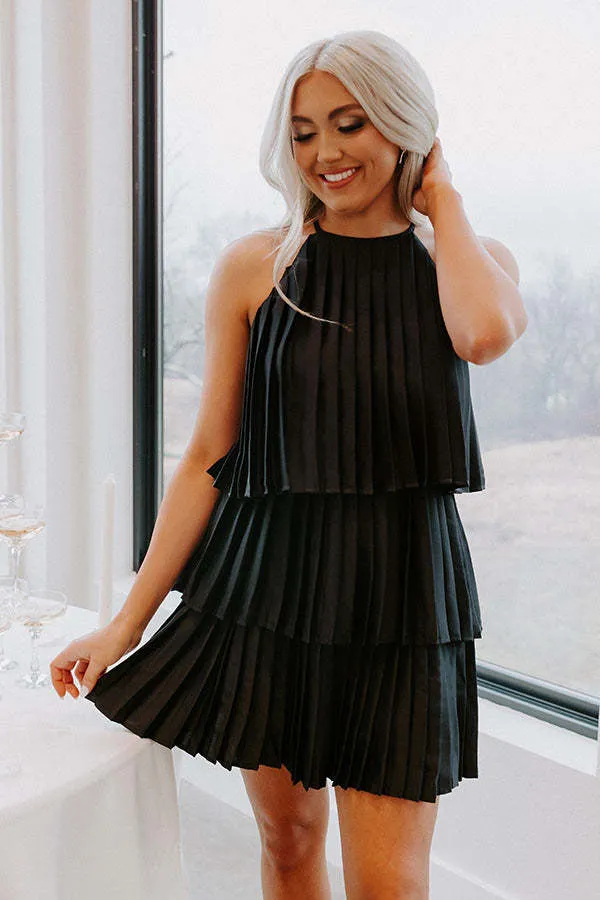 Znbbw Summer New Pleated Neck Dress INS Fashion Leisure Back Branch Multi-Layer Dress