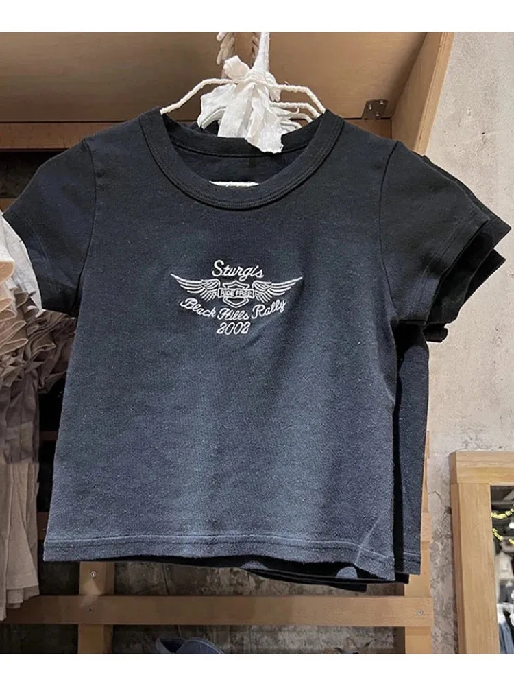 Znbbw Letter Embroidery T-Shirts Women Summer Vintage Black Cotton Short Sleeve Slim Crop Top Casual Streetwear Y2k Tees 2024