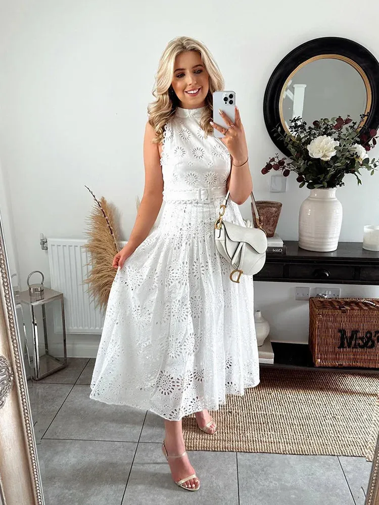 Znbbw White A-line Hollow Out Belt Casual Maxi Long Summer Women Dress Halter Sleeveless Sundress Robe Party Vestidos 2024