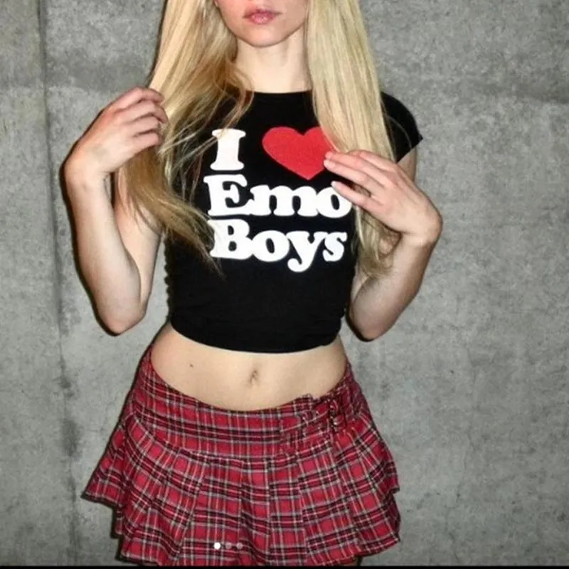 Znbbw Cute Baby Tee Vintage Women I Love Emo Boy Print Casual Punk Streetwear Grunge T-shirt Y2k Clothes Gothic Emo Crop Top